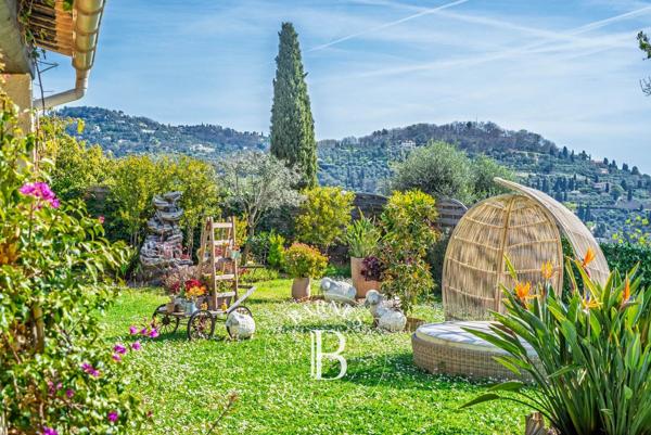 Grasse, Villa 4 Chambres -  190 m² à vendre