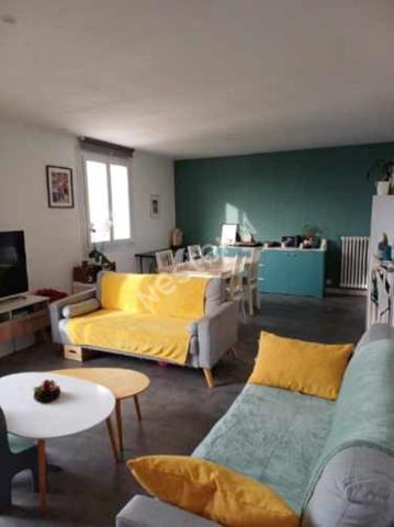 Nantes - Saint-Herblain-Beauséjour / Appartement 4 pièce(s) 72.13 m2 / 2 chambres / DERNIER ETAGE /