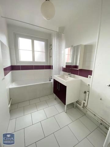 Appartement à louer 3 pièces 65m² Beauvais (60000)