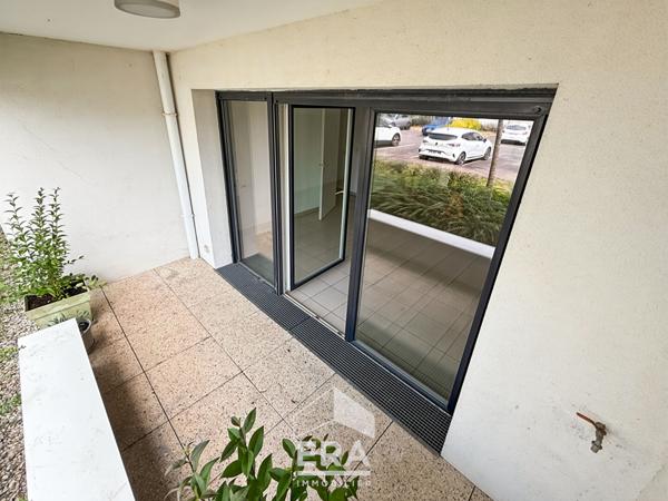 À vendre  Appartement T3 en rez-de-chaussée entre le Vieux Bourg et les Rives d'Arcins