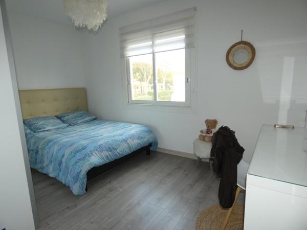 Villa R+1 100M² ENTIEREMENT RENOVEE 4 CHAMBRES SUR TERRAIN ARBORE