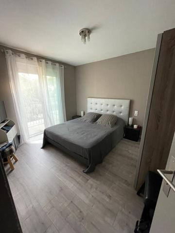 Villa R+1 100M² ENTIEREMENT RENOVEE 4 CHAMBRES SUR TERRAIN ARBORE