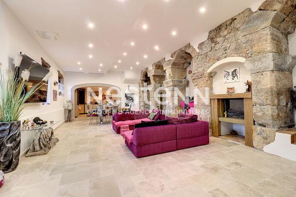 A VENDRE TRANS EN PROVENCE - Ancien Moulin entièrement rénové de 273 m² et 1,5 hectare de terrain