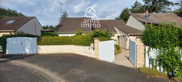 Maison
                                                                                                                                                                                                                                                                                                                        5 pièce(s)                                                                                                                                                                                                          3 chambre(s)                                                                                                                                                                                                          111  m²
