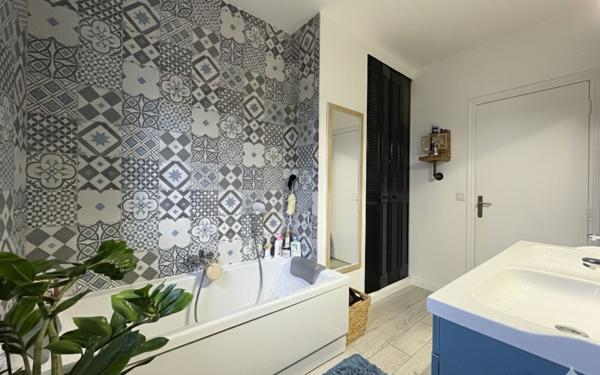 Maison à vendre    5 pièces • 220,85 m2 Yerres