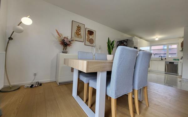 Maison à vendre    4 pièces •  Comines