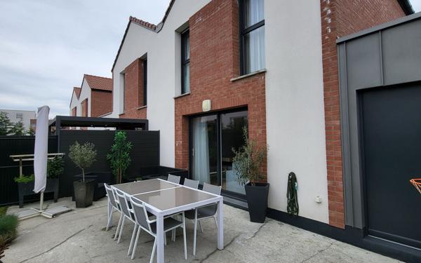 Maison à vendre    4 pièces •  Comines
