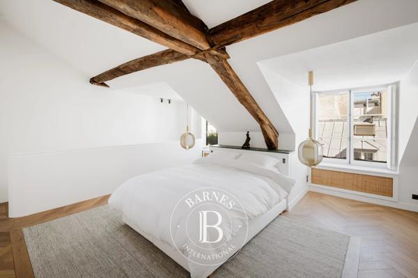 Paris 9ème, Appartement 2 Chambres -  113 m² à vendre