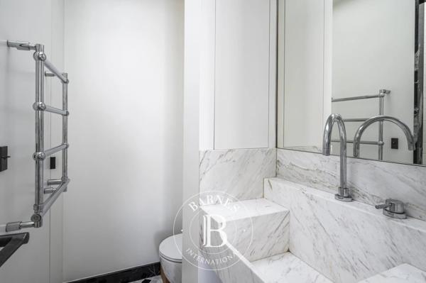 Paris 9ème, Appartement 2 Chambres -  113 m² à vendre