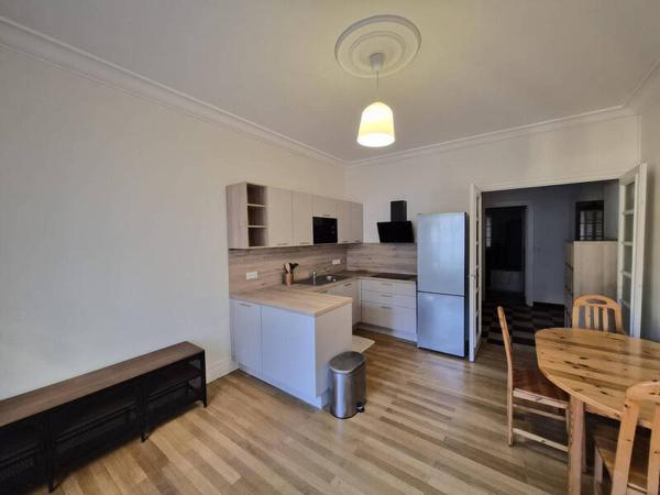 Location appartement Grenoble 38000 3 pièces 62 m²