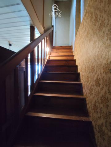 Propriete
                                                                                                                                                                                                                                                                                                                        7 pièce(s)                                                                                                                                                                                                          2 chambre(s)                                                                                                                                                                                                          240  m²