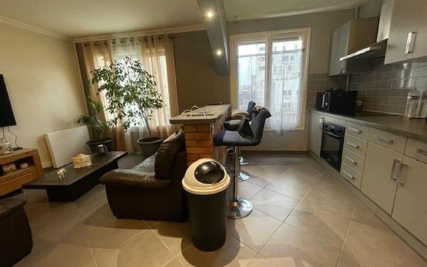 Appartement à vendre    4 pièces •  Les Ulis