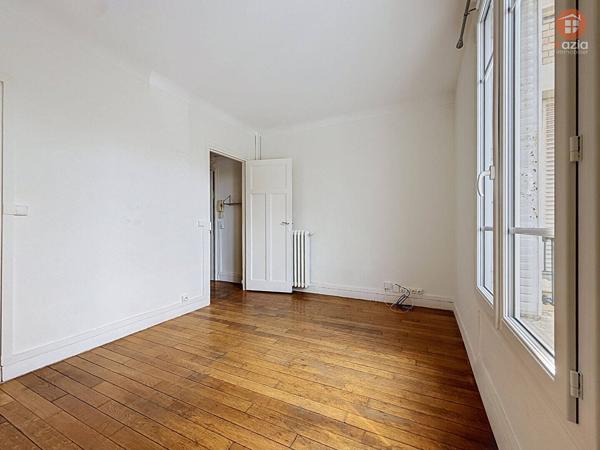 Appartement à vendre - Courbevoie 1 pièce de 24.77 m²