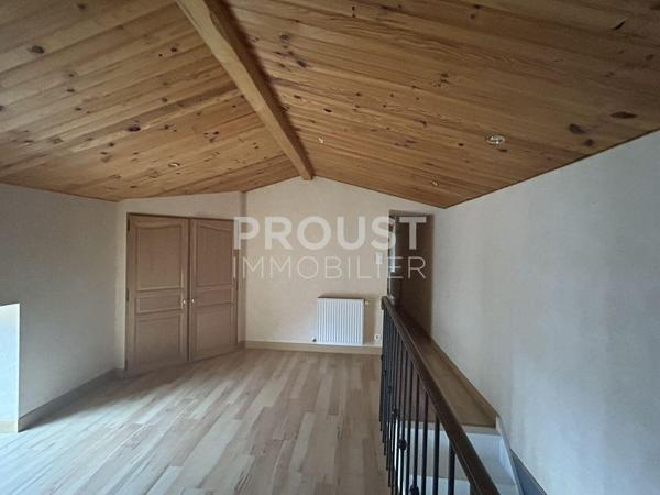 En exclusivité maison en pierre 3 chambres et un bureau (quartier sainte-pezenne)