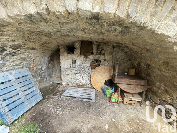 Maison à vendre 5 pièces 52 m² Saint-Andéol-de-Vals