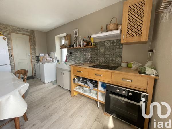 Maison à vendre 5 pièces 52 m² Saint-Andéol-de-Vals