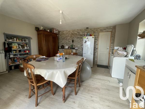 Maison à vendre 5 pièces 52 m² Saint-Andéol-de-Vals