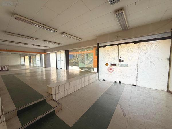 Immeuble à vendre à Rennes en Ille-et-Vilaine (35000), ref : 120