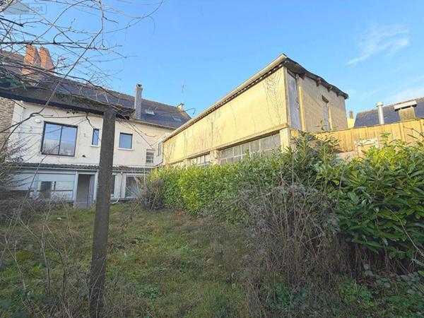 Immeuble à vendre à Rennes en Ille-et-Vilaine (35000), ref : 120