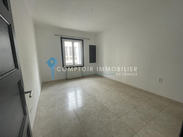Appartement
                                                                                                                                                                                                                                                                                                                        4 pièce(s)                                                                                                                                                                                                          2 chambre(s)                                                                                                                                                                                                          86  m²