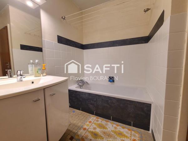 Lingolsheim - 105 m² - balcon - parking - ascenseur