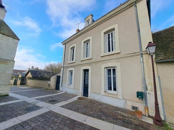 Maison 7 pièces à vendre Ingrandes - 86220 / Réf: 11594