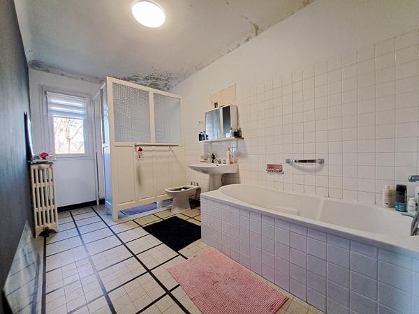 Maison 7 pièces à vendre Ingrandes - 86220 / Réf: 11594