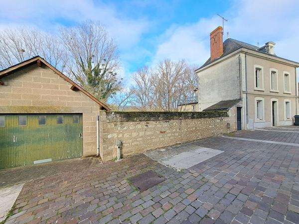 Maison 7 pièces à vendre Ingrandes - 86220 / Réf: 11594