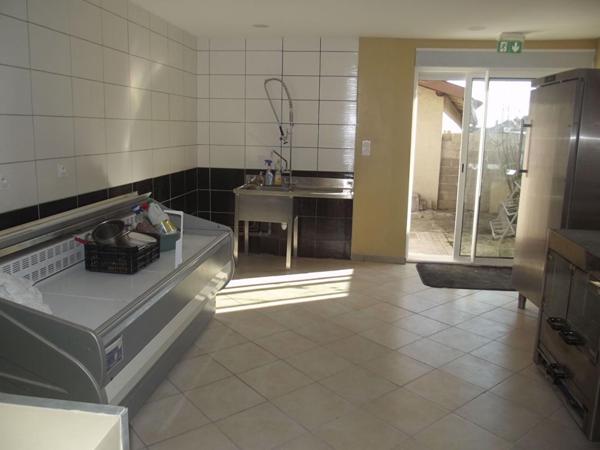 Immeuble fond de commerce