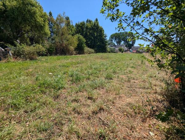 Terrain à bâtir 791m²