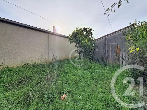 Maison à vendre  4 pièces - 100,03 m2 ST MARTIN DE CRAU - 13