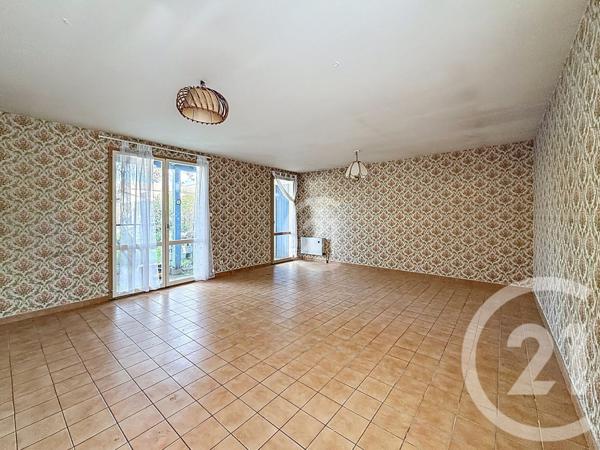 Maison à vendre  4 pièces - 100,03 m2 ST MARTIN DE CRAU - 13