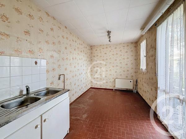 Maison à vendre  4 pièces - 100,03 m2 ST MARTIN DE CRAU - 13