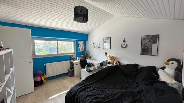 EXCLUSIVITÉ – Maison d’architecte avec piscine au Cap de Bos, Pessac