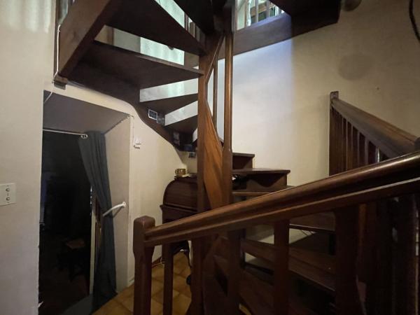 Vente Maison122 m² - 5 Pièces - ST AMAND MONTROND (18200)