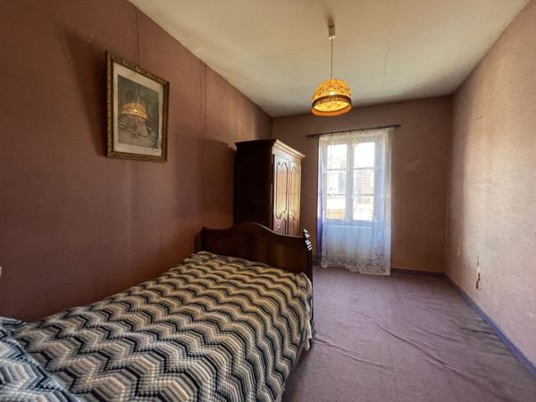 Vente Maison122 m² - 5 Pièces - ST AMAND MONTROND (18200)