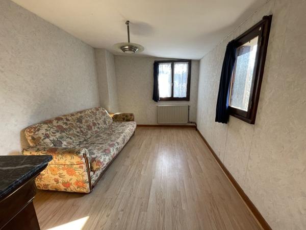 Vente Maison122 m² - 5 Pièces - ST AMAND MONTROND (18200)