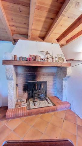 Maison 105 m² à rénover avec 3 chambres, garage et jardin à Réaup-Lisse