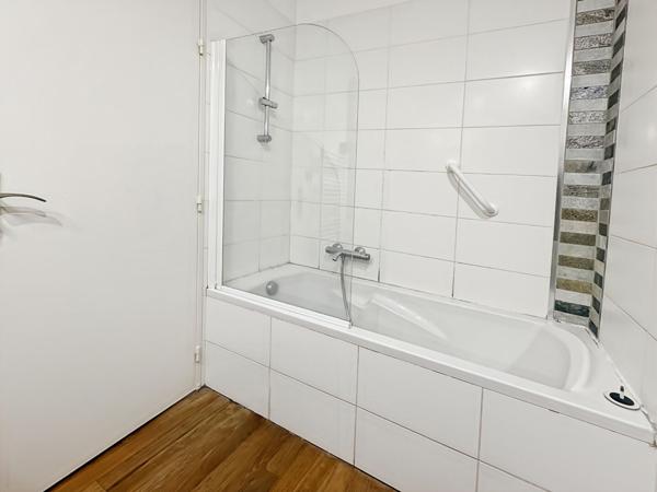 À VENDRE APPARTEMENT T4 de 95 M2 -MONTE MARE- 20000 AJACCIO
