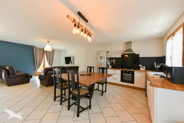 Maison à vendre 174 371 € Sambin 6 p 115 m² DPE C