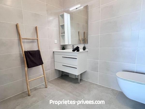 Fréjus Counilliers-ValescureT4 lumineux avec toit-terrasse et vues imprenables