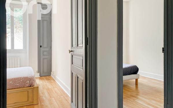 Appartement à vendre    3 pièces • 70 m2 Vals-les-Bains