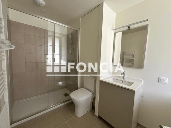 Location Studio 28.8 m² - Guingamp 22200