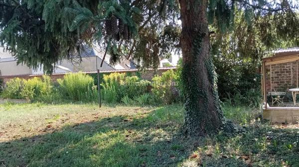 Vente                                                      Terrain
                        
                                         337 m2                     à Gisors