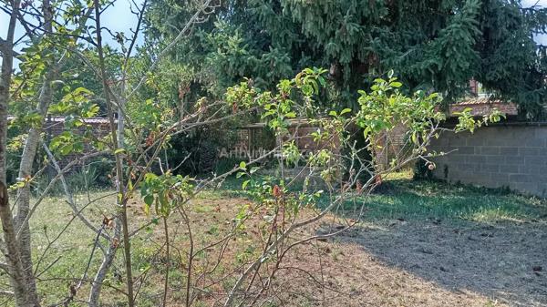 Vente                                                      Terrain
                        
                                         337 m2                     à Gisors