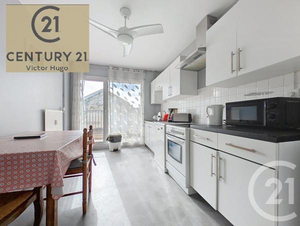 Appartement à vendre  2 pièces - 57,45 m 2   LIMOGES  - 87