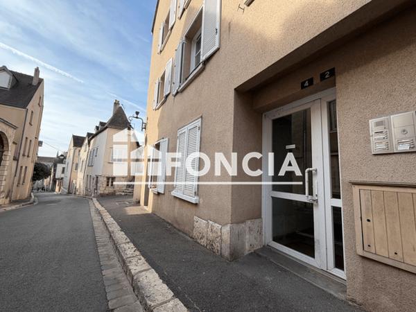 Location Studio 20 m² - 2-4 RUE SAINT PIERRE Chartres 28000
