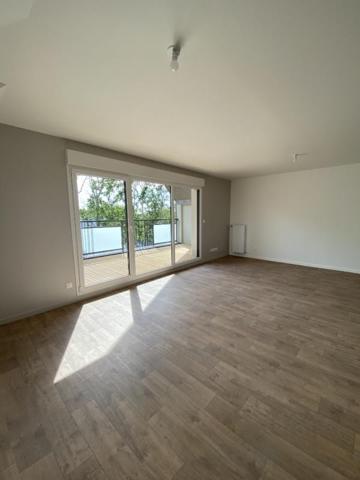 Appartement à louer 4 pièces - 83 m²