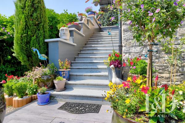 Elégante maison de maître entièrement rénovée proche Chambéry