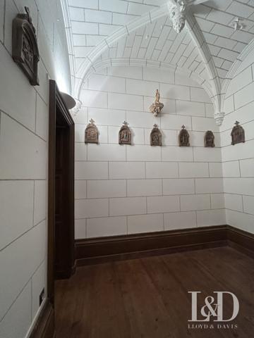 Très beau château proche de Poitiers